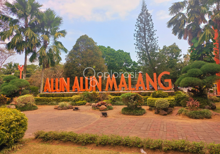 Eksplorasi Alun-Alun Merdeka Kota Malang