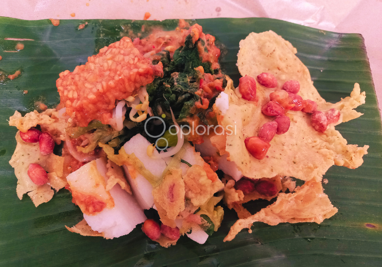 Eksplorasi Kuliner : Nikmatnya Pecel Punten Khas Blitar. Lokasinya Di Dalam Pasar Pon Blitar!