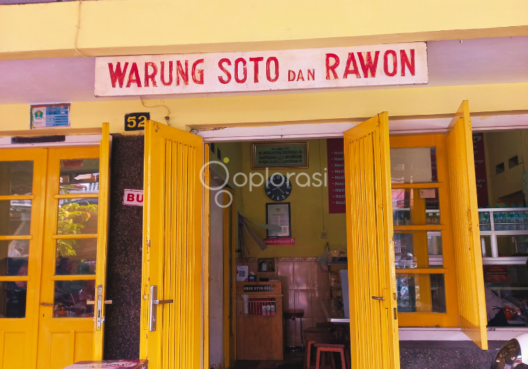 Warung Kiroman : Kuliner Rawon dan Soto Legendaris di Malang!